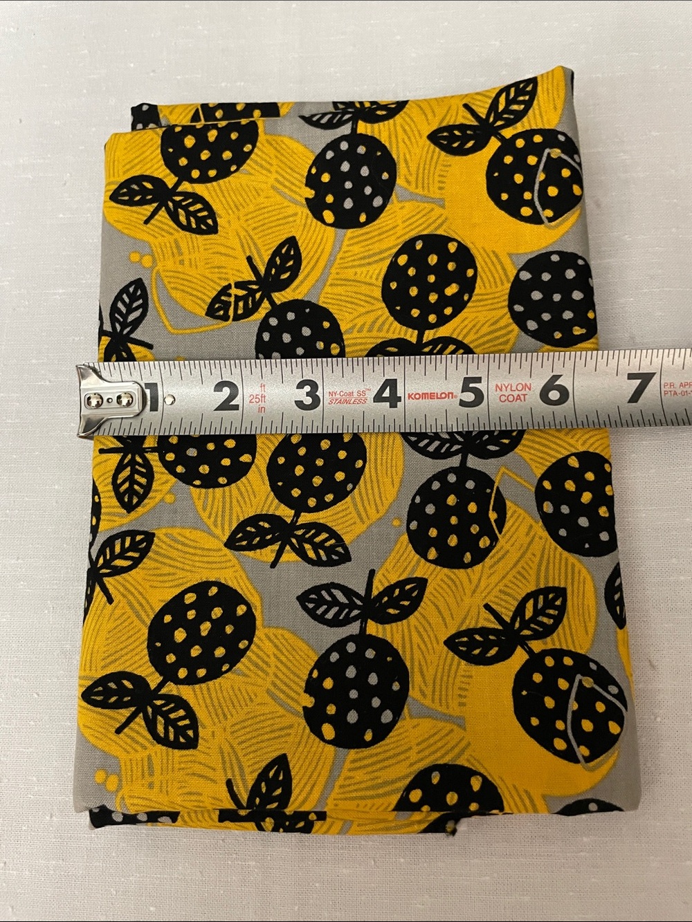 4–5 LB MIXED FABRIC BUNDLE • USABLE PIECES • CRAFT & SEWING A8 - Picture 5 of 6